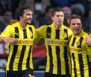 Hummels, Lewandowski y Götze. FOTO: mibundesliga.com